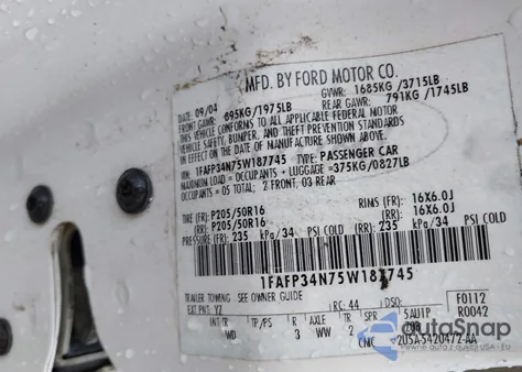 2005 Ford Focus Zx4 from USA, damaged, VIN 1FAFP34N75W187745